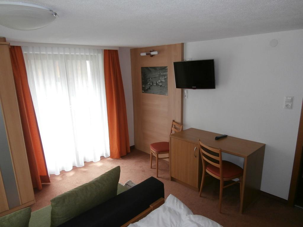 Haus Plankensteiner Hotel Kaunertal Eksteriør billede
